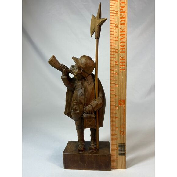 Vintage Maritime Folk Art Wood Carved Night Watchman - Picture 9 of 10